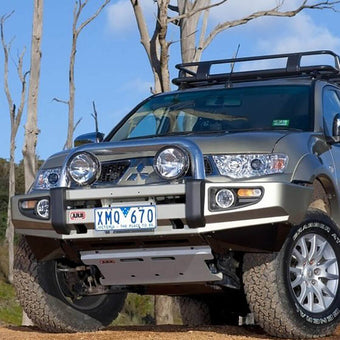 compare product ARB Sahara Deluxe Bar Challenger 10On (Fit Kit NOT Included)