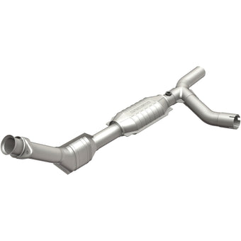compare product MagnaFlow Direct Fit Catalytic Converter 01-03 Ford E150 4.2L P/S