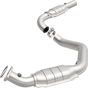 compare product MagnaFlow Direct Fit Catalytic Converter 03-05 Express 2500 4.8L Driver Side