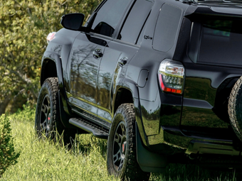 compare product Cali Raised 10-24 Toyota 4Runner Step Ed Bolt On Rock Sliders - Kick Out/RawFiller Plate/Raw Steel