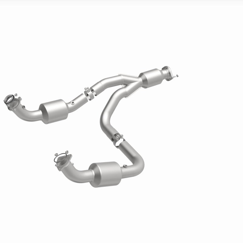 Magnaflow 12 - 20 Chevrolet Express 4500 Underbody 6.0L Direct Fit Catalytic Converter - My Store
