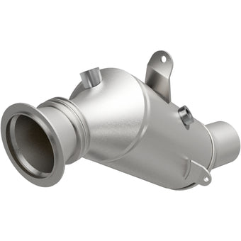 compare product MagnaFlow Direct Fit Catalytic Converter 2015 BMW 640i/740i Underbody