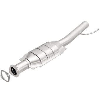 compare product MagnaFlow Direct Fit Catalytic Converter 05-09 Escape/Trib 2.3 Rear OE