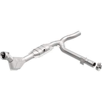 compare product MagnaFlow Direct Fit Catalytic Converter 99 F150/250 4.6L P/S