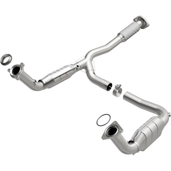 compare product MagnaFlow Direct Fit Catalytic Converter 05-06 GMC Envoy XL Denali