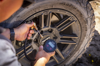 compare product ARB E-Z Deflator Digital Gauge with Extended Valve