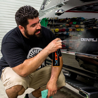 compare product Chemical Guys Hybrid V07 Optical Select High Gloss Spray Sealant & Quick Detailer - 16oz