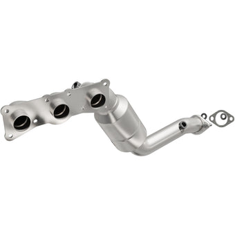 compare product MagnaFlow Direct Fit Catalytic Converter 2008-2010 BMW 528i/528i xDrive 3.0L Underbody