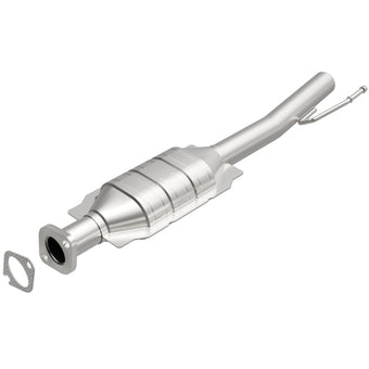 compare product MagnaFlow Direct Fit Catalytic Converter 01-04 Escape 3.0L OEM