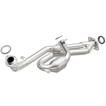 compare product MagnaFlow Direct Fit Catalytic Converter 01-03 Toyota Sienna 3.0L