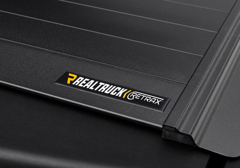 Retrax 14 - up Chevy/GMC 6.5ft Bed / 15 - up 2500/3500 RetraxPRO MX - My Store