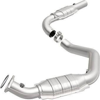 compare product MagnaFlow Direct Fit Catalytic Converter 03-05 Express 2500 4.8L Driver Side