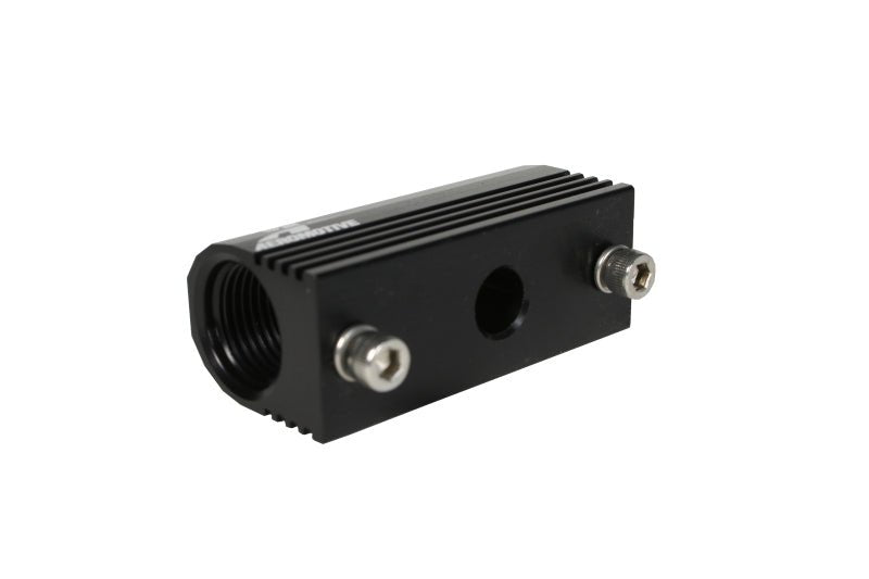 Aeromotive 96 - 04 Ford 4.6 L Fuel Rail Pressure Sensor Adapter Log ( - 08 AN inlet / outlet) - My Store