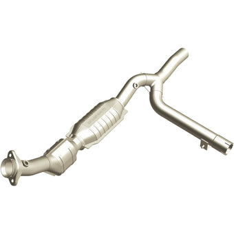 compare product MagnaFlow Direct Fit Catalytic Converter 01-03 Ford F150 5.4L Passenger Side