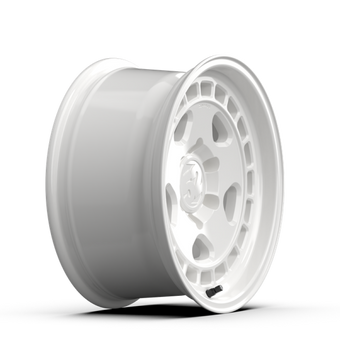 compare product fifteen52 Turbomac HD Classic 17x8.5 / 6x139.7 BP / 0ET / 106.2 CB / 4.75in BS / Classic White Wheel