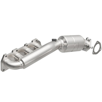 compare product MagnaFlow Direct Fit Catalytic Converter 02-04 VW Passat 4.0L