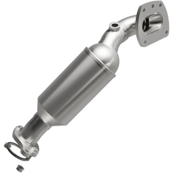 compare product MagnaFlow Direct Fit Catalytic Converter 16-19 Toyota Tacoma 3.5L DS