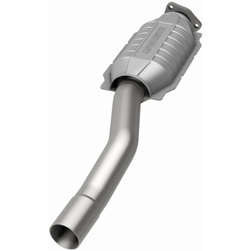MagnaFlow Conv Volvo 28.75X6.5X4 2.5/2.38 - My Store