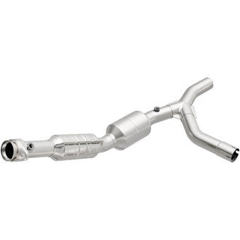 compare product MagnaFlow Direct Fit Catalytic Converter 05-07 Ford E150 4.6L Passenger Side