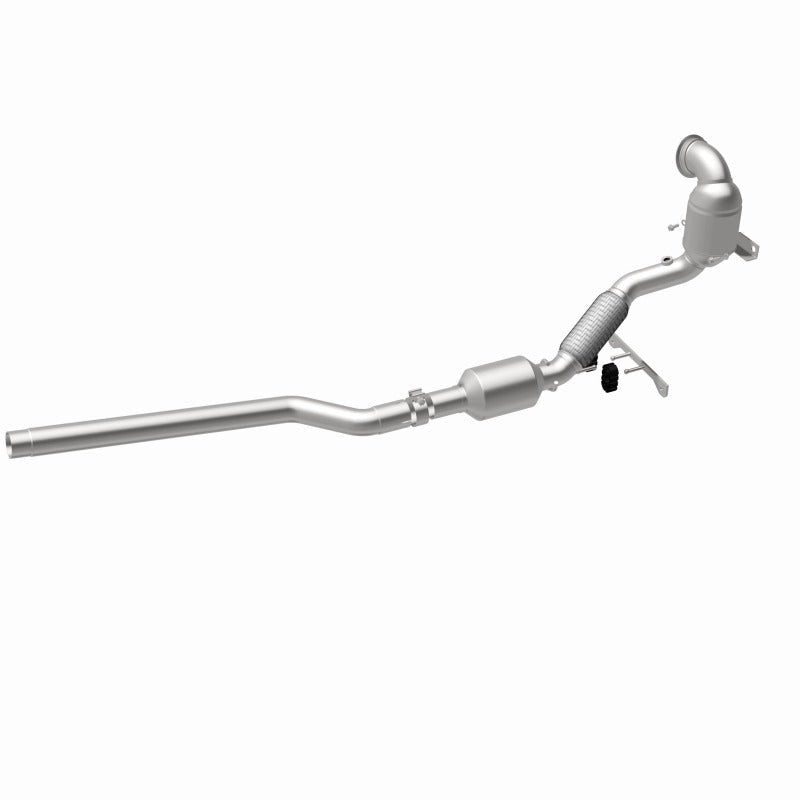 Magnaflow 18 - 20 Volkswagen Tiguan 2.0L OEM Underbody Direct Fit Converter - My Store