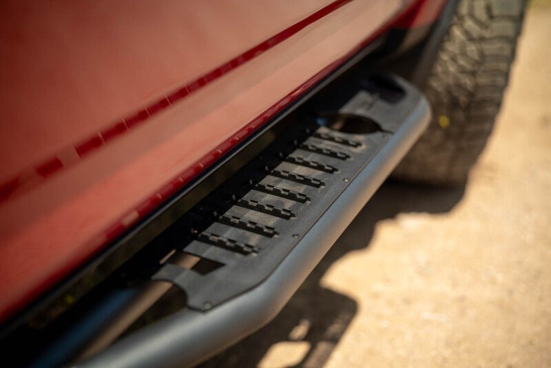 DV8 Offroad 2010 - 2024 Toyota 4Runner OE Plus Side Steps - My Store