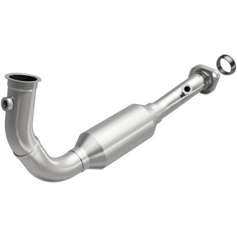 compare product MagnaFlow Direct Fit Catalytic Converter OEM 2004 Jeep Liberty Underbody