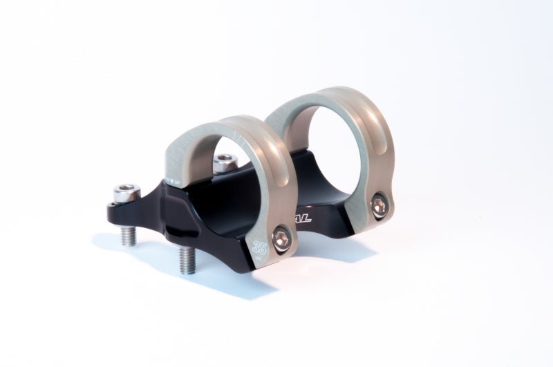 Triple Clamp / Trees