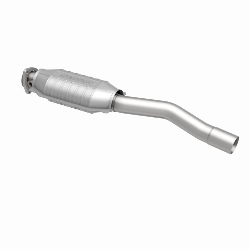 MagnaFlow Conv Volvo 28.75X6.5X4 2.5/2.38 - My Store