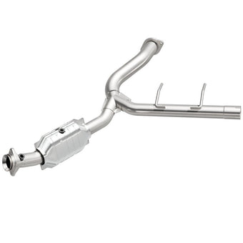 compare product MagnaFlow Direct Fit Catalytic Conv 06-09 Ford Expedition / 07-09 Lincoln Navigator/Navigator L P/S