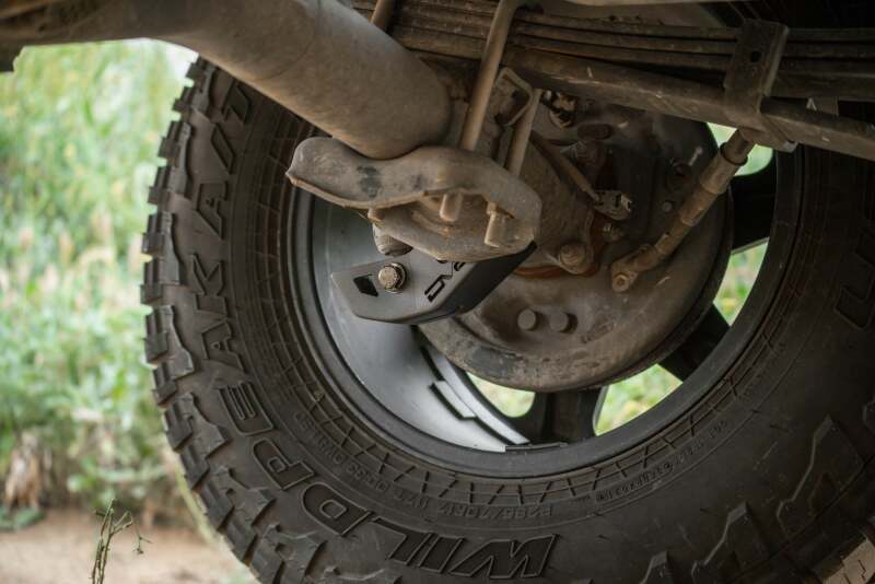 DV8 Offroad 16 - 23 Toyota Tacoma Rear Shock Skid Plates - My Store