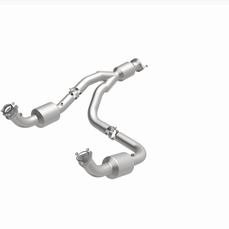 Magnaflow 12 - 20 Chevrolet Express 4500 Underbody 6.0L Direct Fit Catalytic Converter - My Store