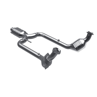 compare product MagnaFlow Direct Fit Catalytic Converter 94-97 T-Bird/Cougar 4.6L 50S