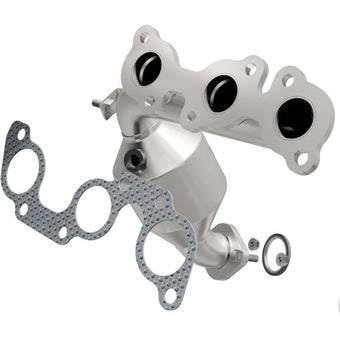 compare product MagnaFlow Direct Fit Catalytic Converter 04-06 Toyota Sienna 3.3L
