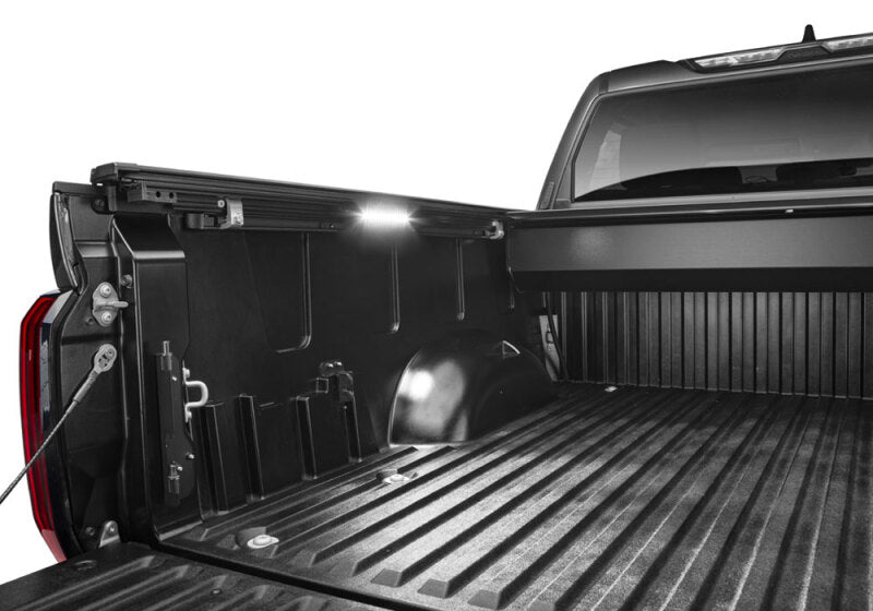 Retrax 18 - 21 Toyota Tundra CrewMax 5.5ft. Bed (w/Deck Rail Sys) Retrax EQ - My Store
