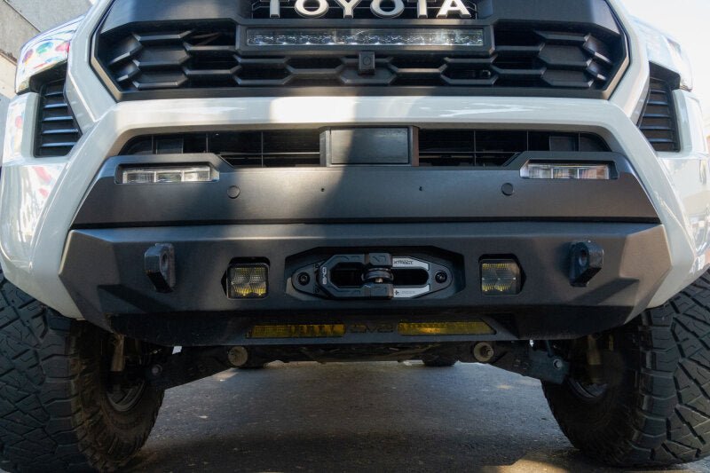 DV8 Offroad DV8 Xtract Winch Fairlead | Closed System - My Store