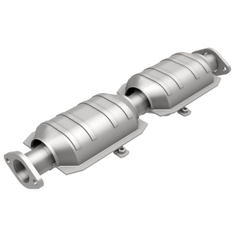 compare product MagnaFlow Conv Mitsubishi 24.75X6.5X4 2/2