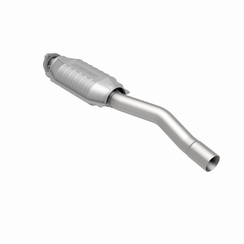 MagnaFlow Conv Volvo 28.75X6.5X4 2.5/2.38 - My Store