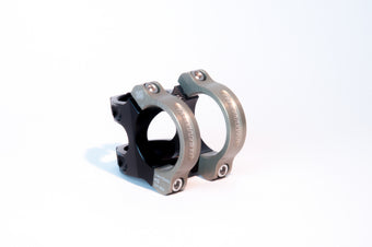 compare product Renthal Apex 35 Handlebar Clamp 33 mm.
