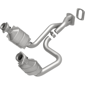 compare product MagnaFlow Direct Fit Catalytic Converter 05-07 Ford F250/F350 5.4L
