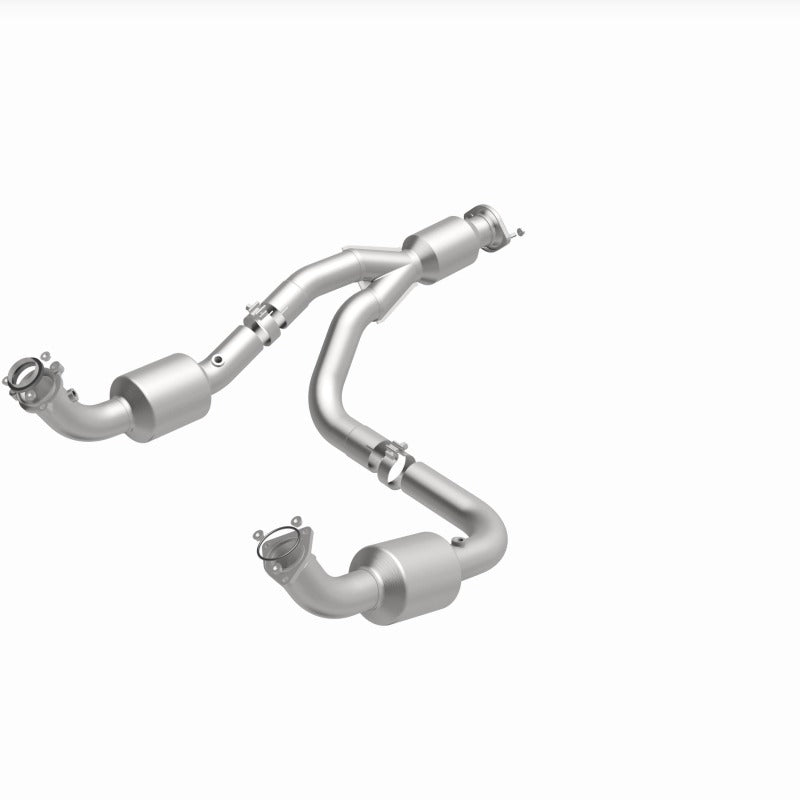 Magnaflow 12 - 20 Chevrolet Express 4500 Underbody 6.0L Direct Fit Catalytic Converter - My Store