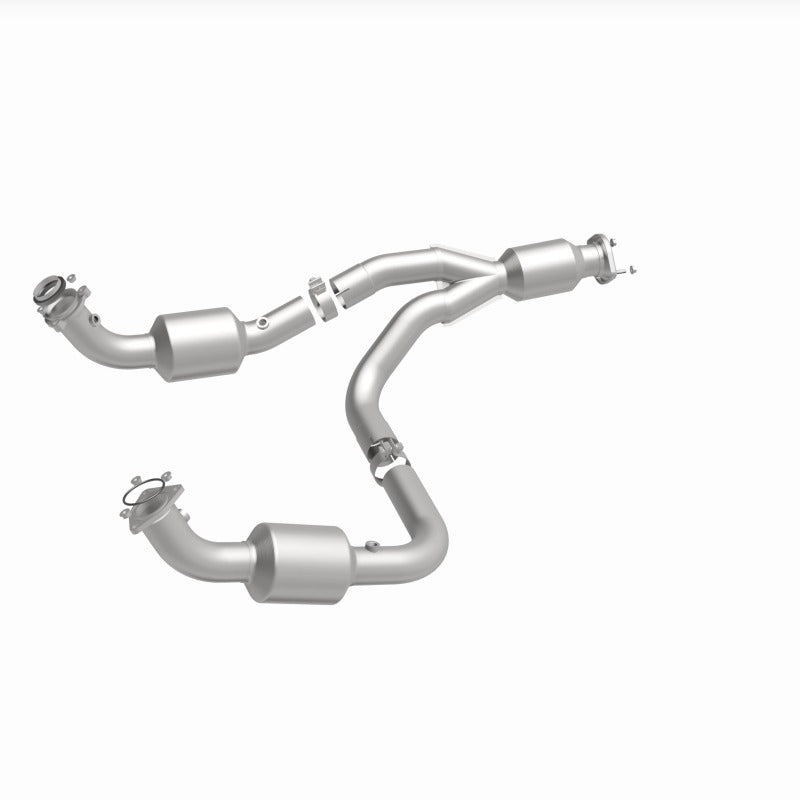 Magnaflow 12 - 20 Chevrolet Express 4500 Underbody 6.0L Direct Fit Catalytic Converter - My Store