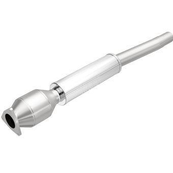 compare product MagnaFlow Direct Fit Catalytic Converter 03-06 VW Phaeton 4.2L PS Rr