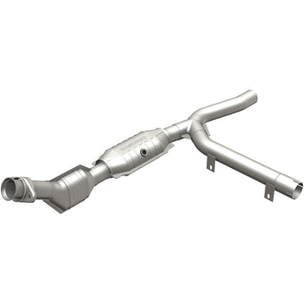 compare product MagnaFlow Direct Fit Catalytic Converter 01-04 Ford F-150 4.2L 2wd
