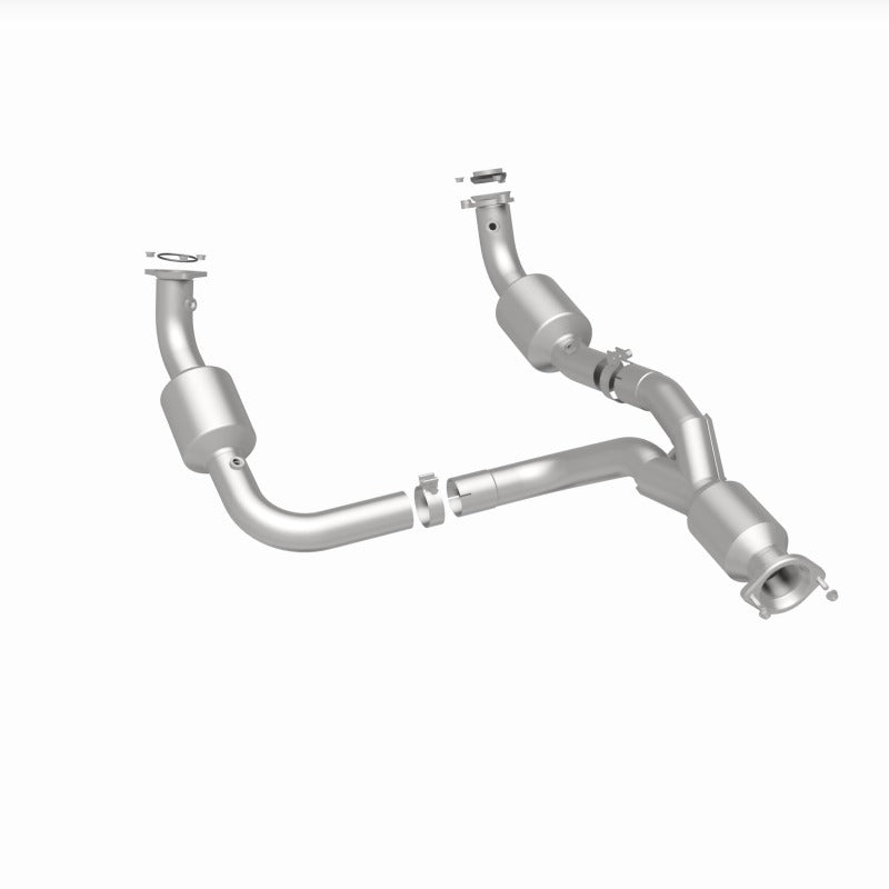 Magnaflow 12 - 20 Chevrolet Express 4500 Underbody 6.0L Direct Fit Catalytic Converter - My Store