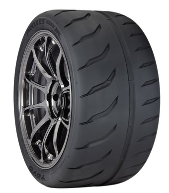 compare product Toyo Proxes R888R Tire - 305/35ZR18 105Y