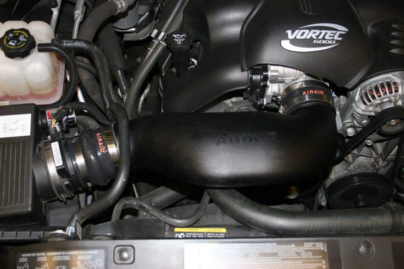 Airaid 05 - 06 Chevy / GMC / Cadillac 4.8/5.3/6.0L Airaid Jr Intake Kit - Dry / Red Media - My Store