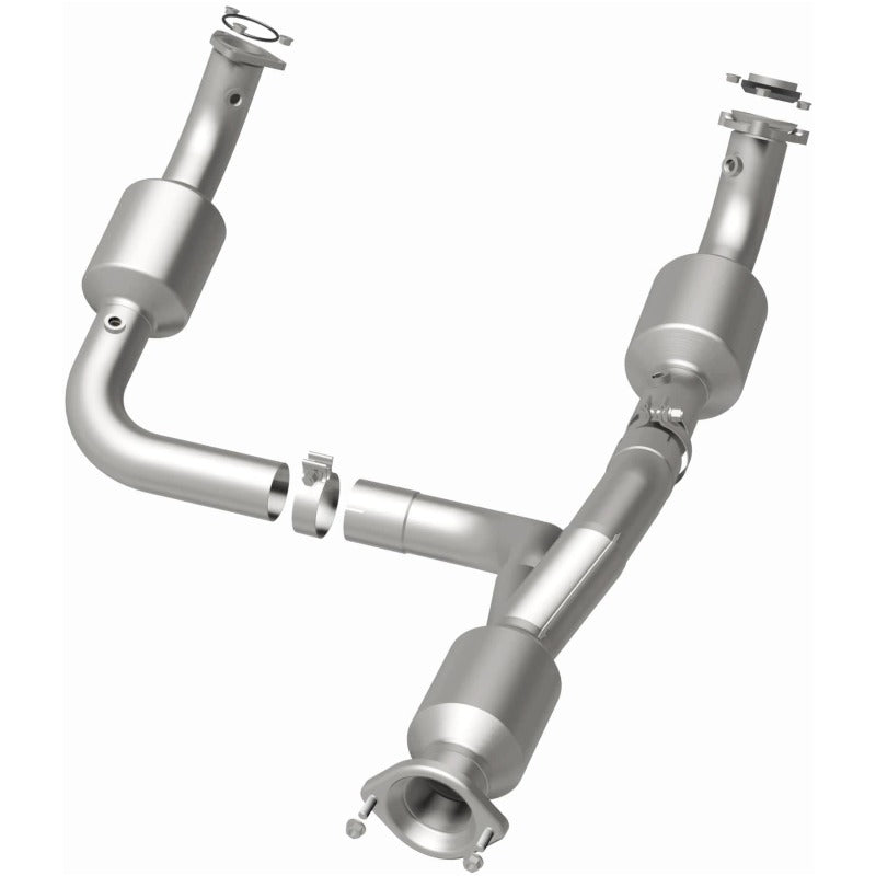 Magnaflow 12 - 20 Chevrolet Express 4500 Underbody 6.0L Direct Fit Catalytic Converter - My Store