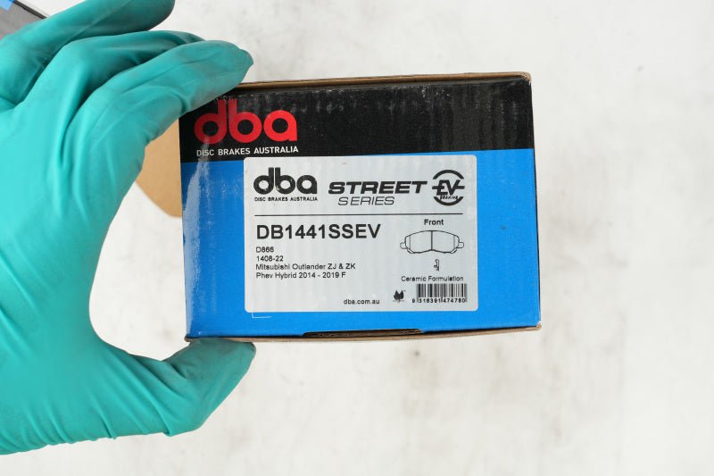 DBA 11 - 14 Chrysler 200 Front Street Series Brake Pads - My Store