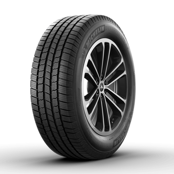 compare product Michelin Defender LTX Platinum LT295/65R20 129/126S