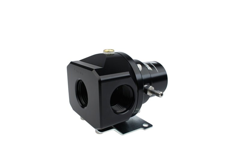 Aeromotive 2 - Port Bypass Carb Regulator - My Store